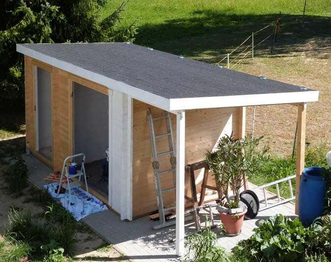Gartenhaus mit Dachschideln