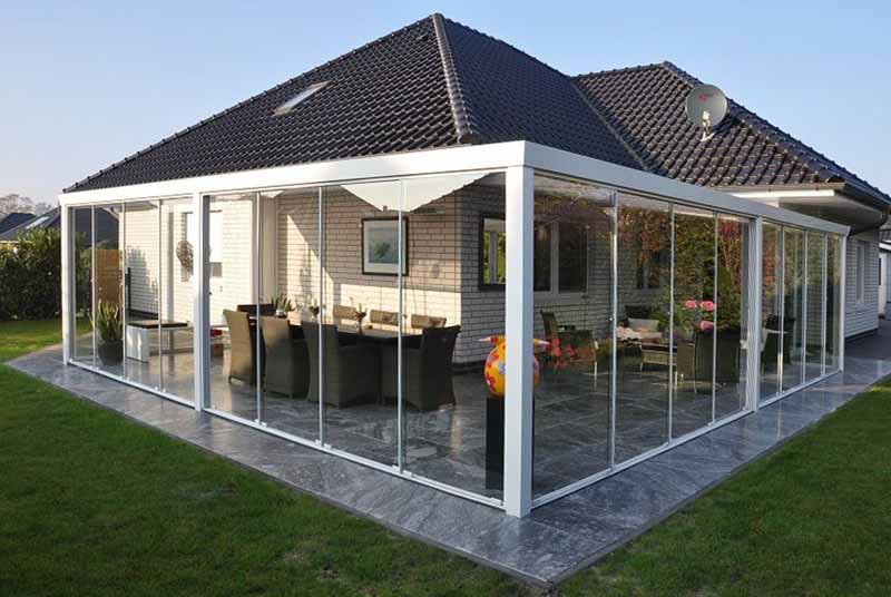 Alles ist möglich: Terrassenüberdachung in Sonderanfertigung