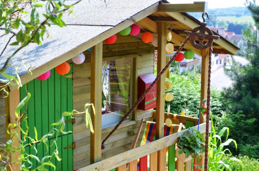 Kinderspielhaus Im Garten Tipps Zur Einrichtung Dekoration