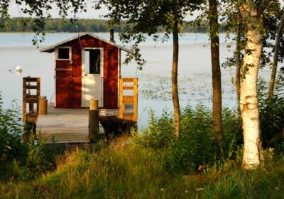 Finnische Sauna am Seeufer