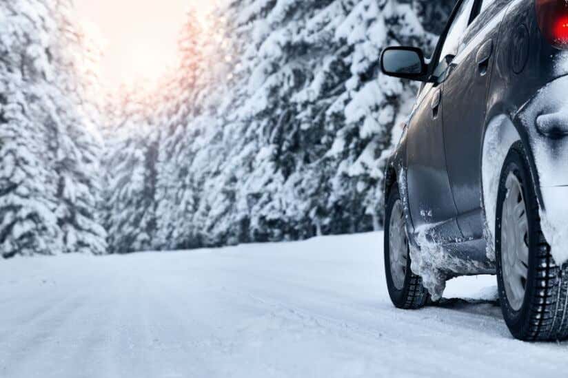 Der Winter-Guide: Auto winterfest machen! Checkliste [2022]