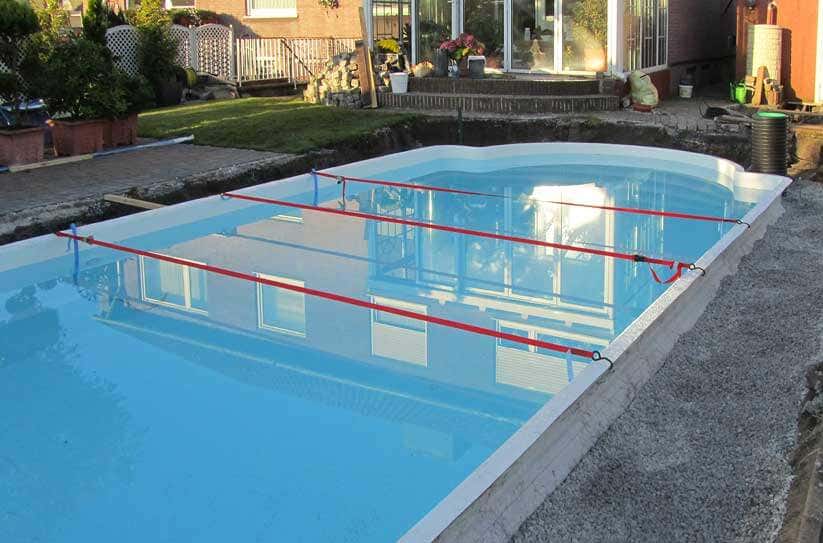 Der Pool ist eingesetzt und befüllt