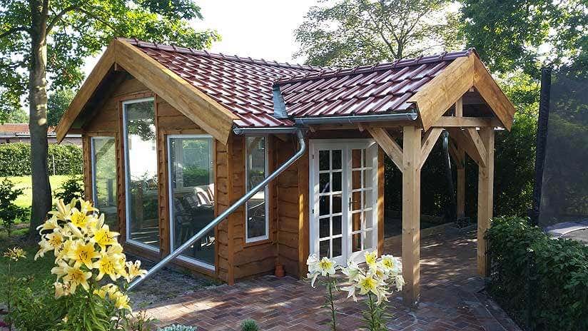 Gartenhaus im Eigenbau: Dach komplett