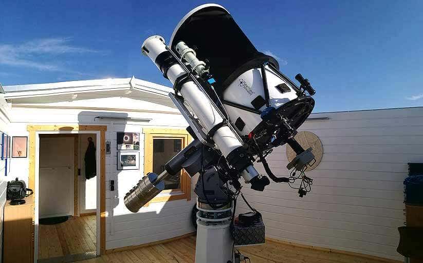 teleskop des sternwarten gartenhauses