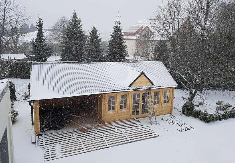 Clockhouse im Schnee