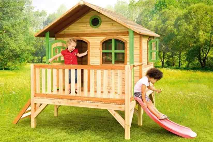 Spielhaus für Kleinkinder im Garten